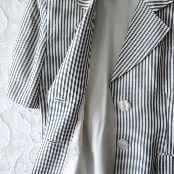 Vintage Christian Dior Short Sleeve Jacket - Picture 11 of 13